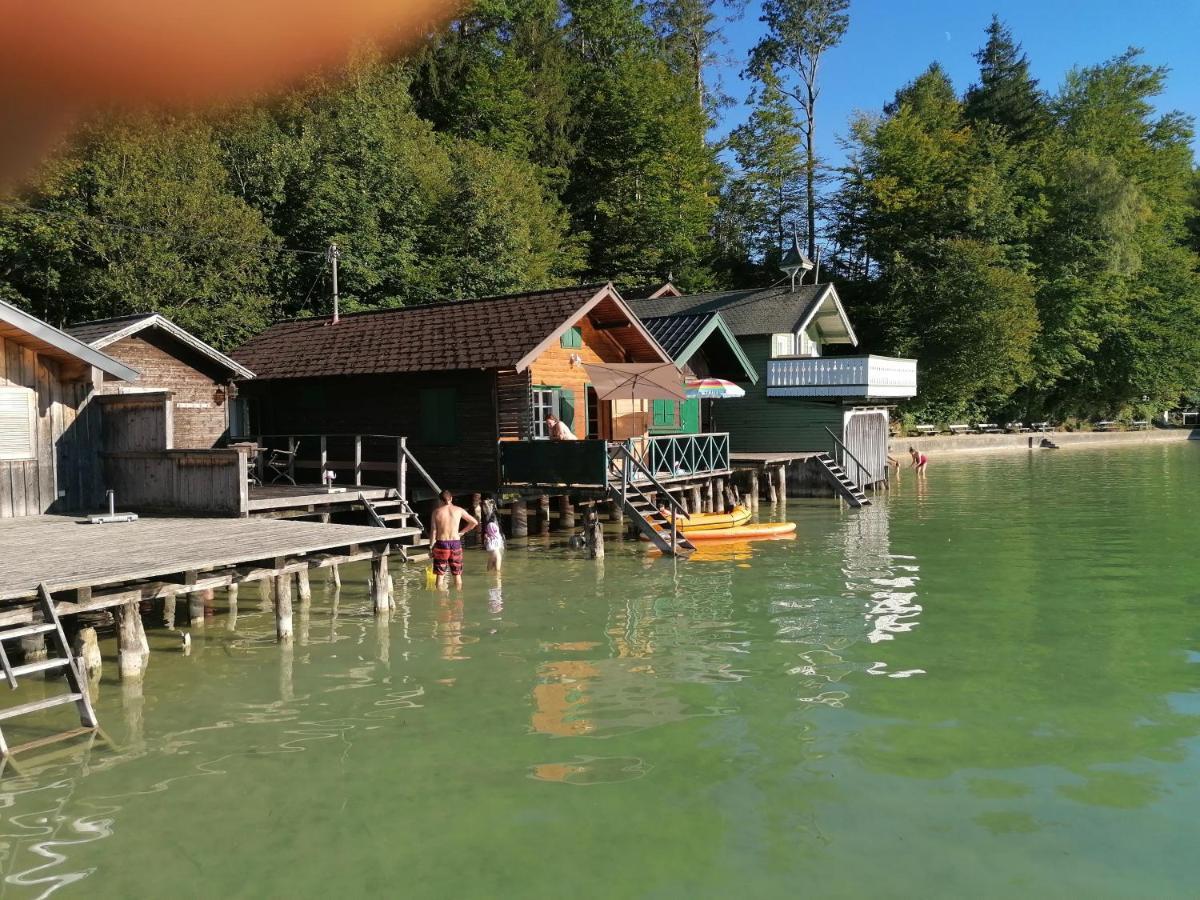 Wunderschoene Ferienwohnung Mit Seeblick Zell am Moos Exteriér fotografie